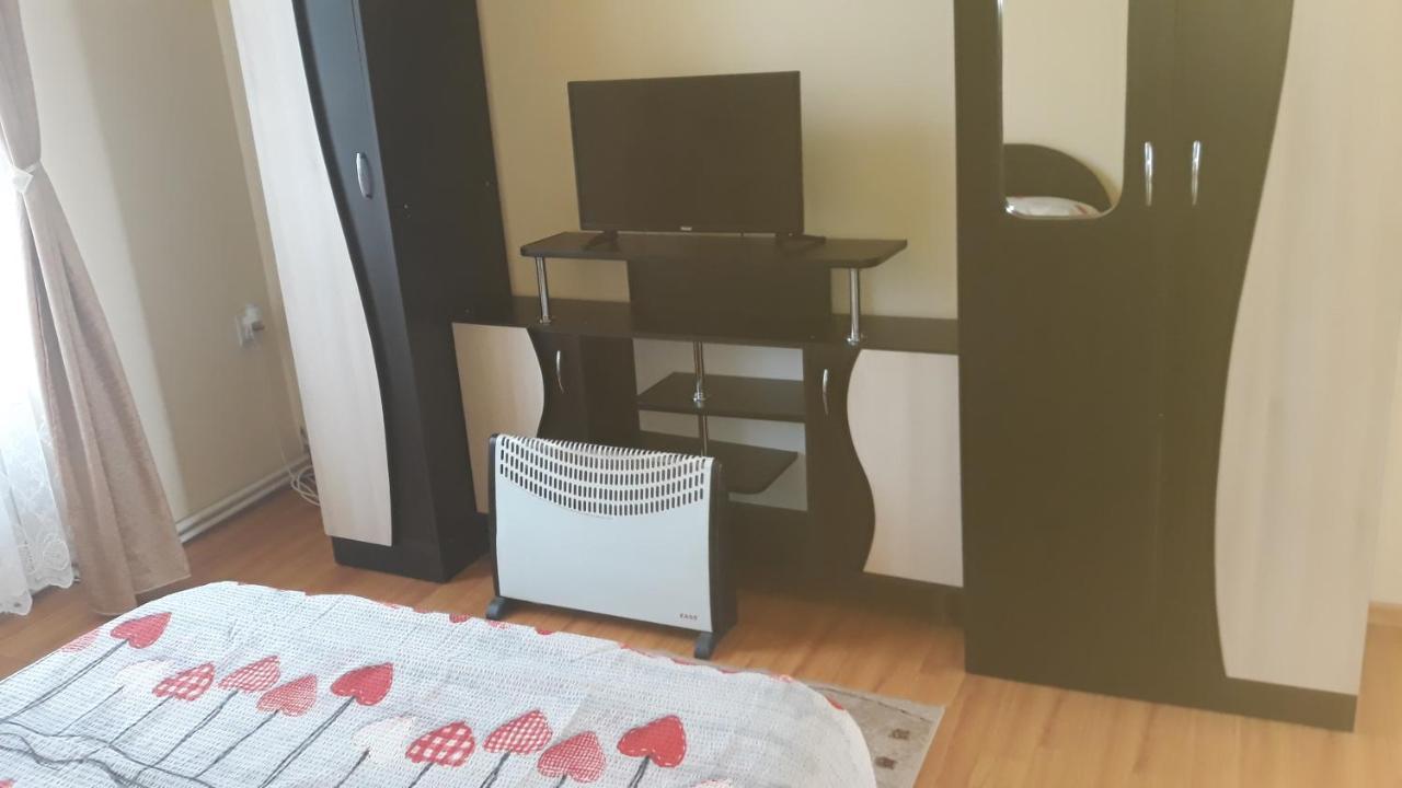 Casa Ovi Si Simo Hotel Hateg Luaran gambar