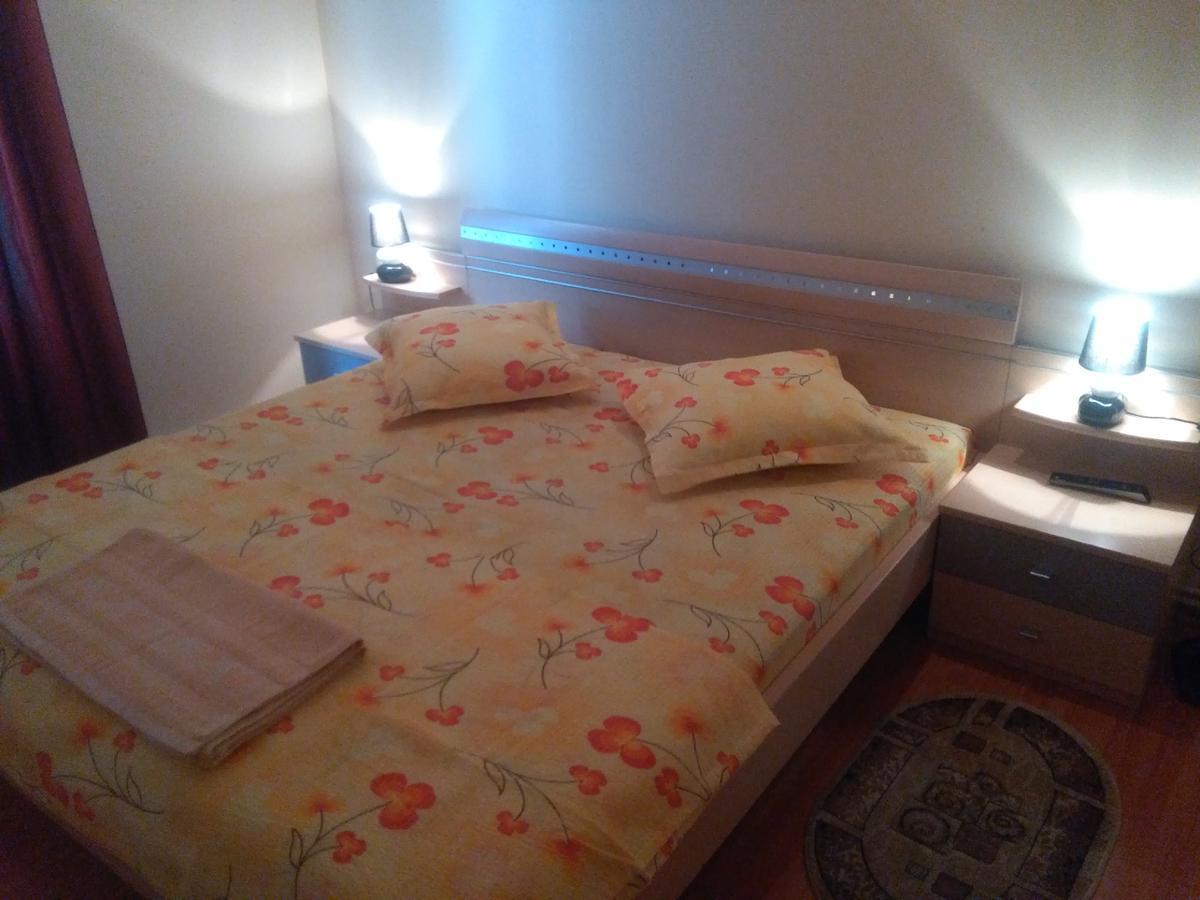 Casa Ovi Si Simo Hotel Hateg Luaran gambar